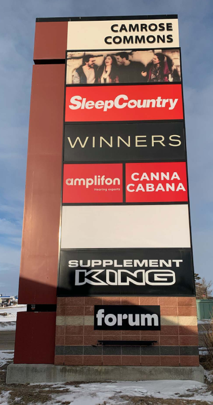 Monument / Pylon Signs